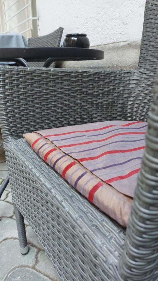 Like Studio City Centrum, Wifi, Terrace Budapest Esterno foto